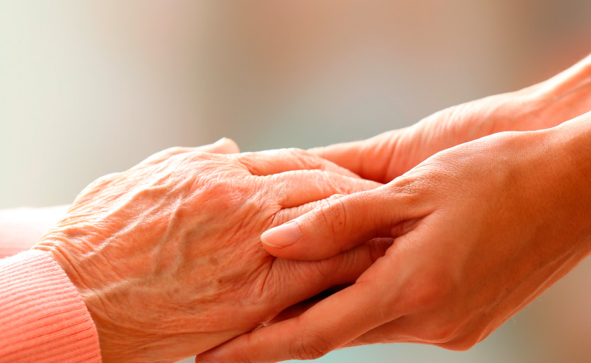 Chronic Condition Care Foto manos cruzadas